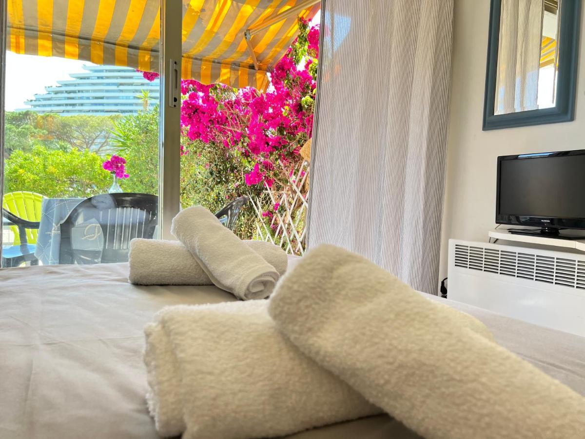 Blue Terrace Apartment - Marina Baie Des Anges Villeneuve-Loubet Kültér fotó